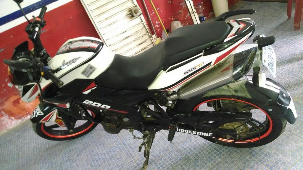 Vendo Moto Senda Modelo Pulsar