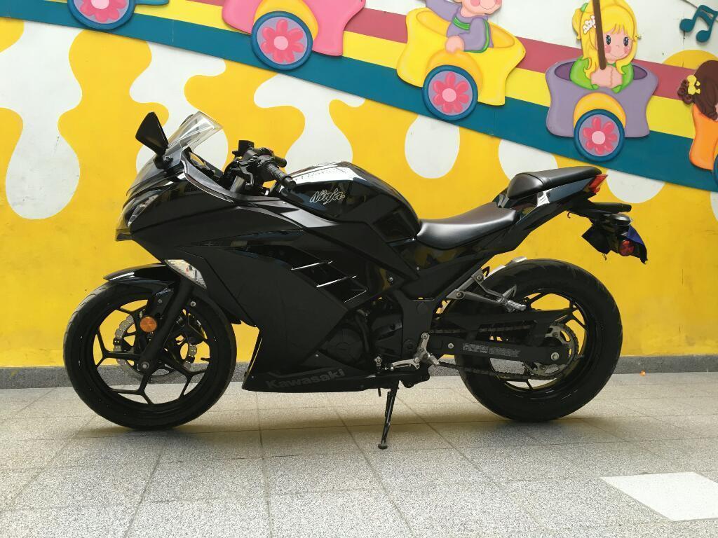 Kawasaki Ninja 300 Año 2014 con Soat
