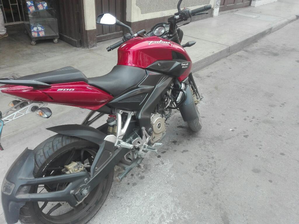 Hermosa Moto,año 2013 Excelente Estado