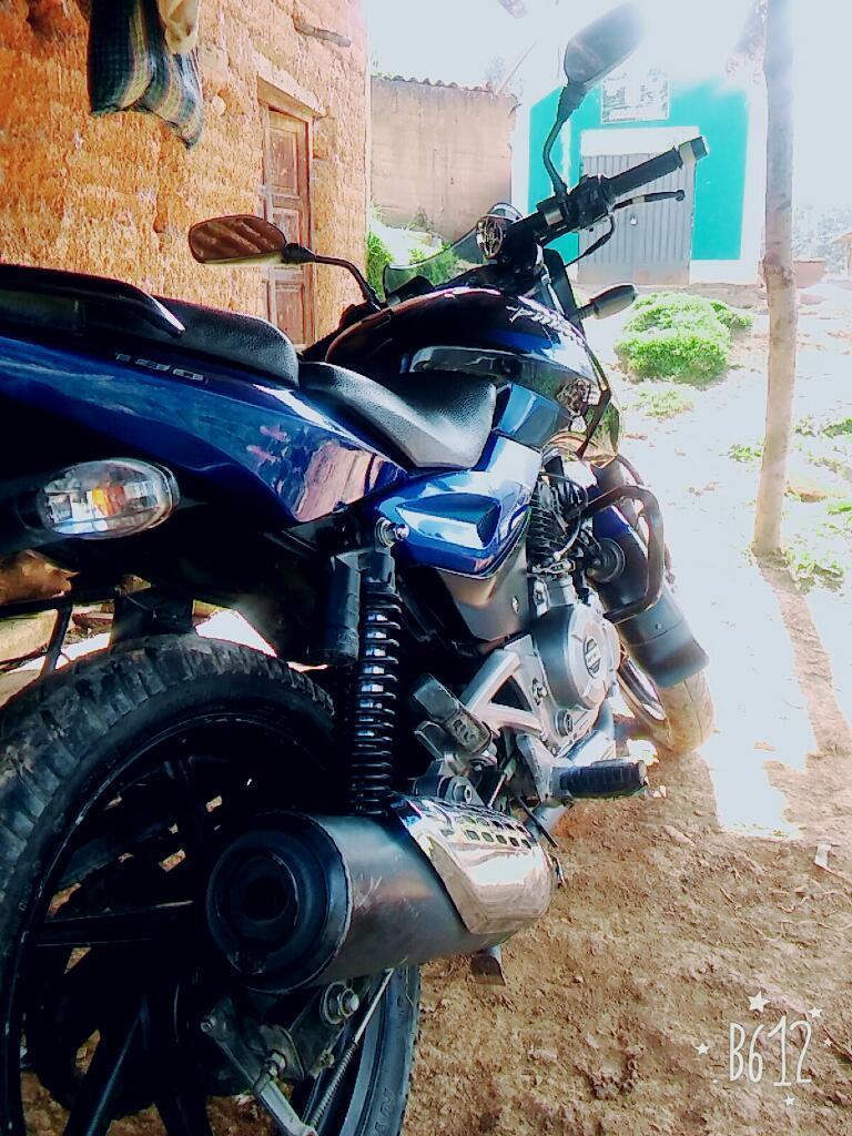 Vendo Moto Pulsar 180