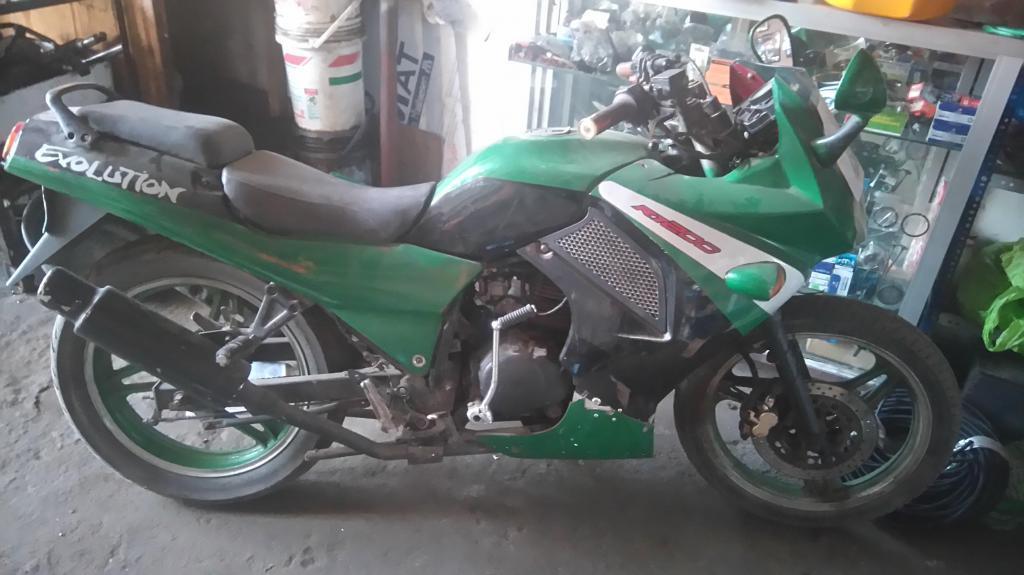 Moto italika 200 rt 2010 buenas condiciones llamar Rodo 930244692