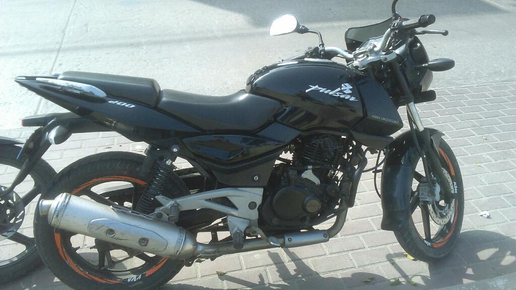 Pulsar 200