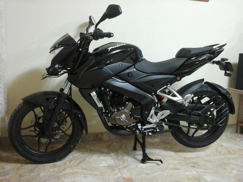 Moto Pulsar Ns 200