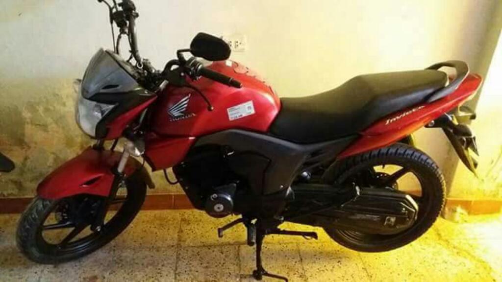 Moto Honda Invicta Modelo 2015