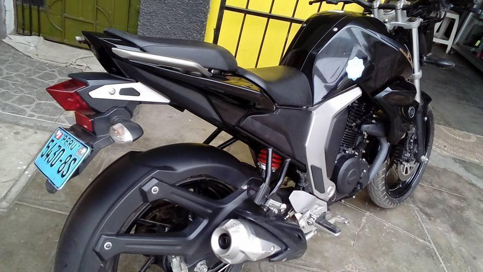 moto yamaha fzi inyectada 2016