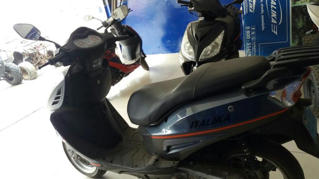 Vendo Moto Italika