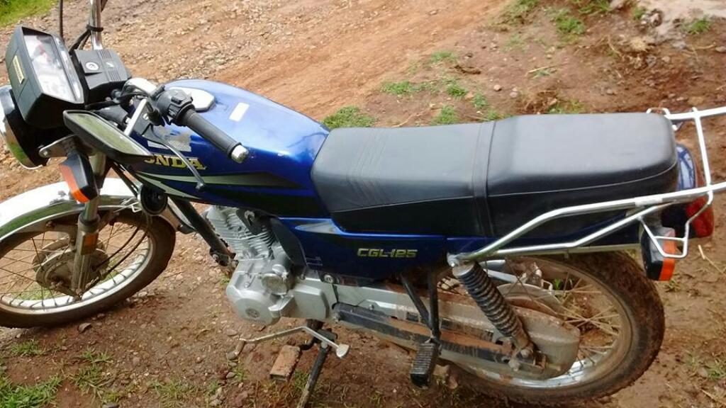 Vendo por Ocacion Motocicleta Seminueva