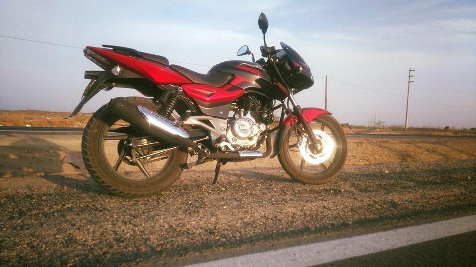 Moto pulsar 180cc