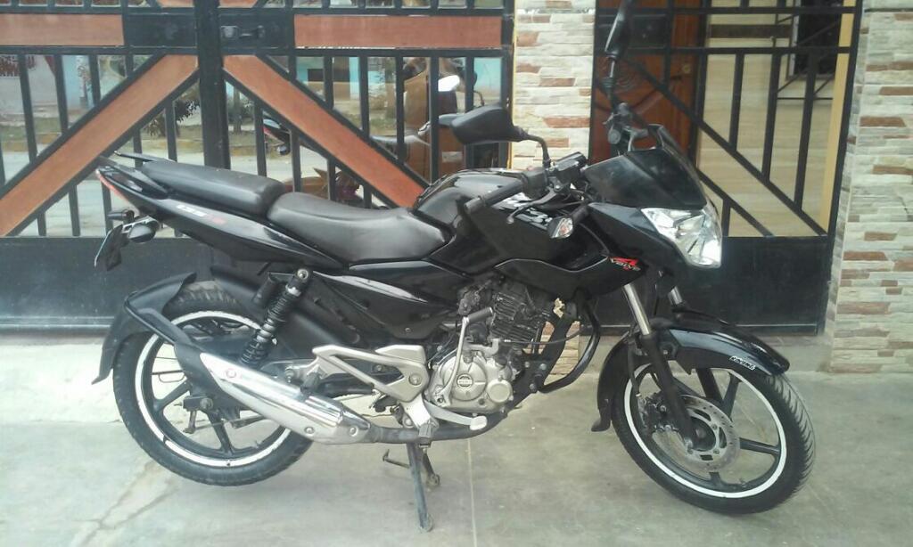 Pulsar 135s Año 2012