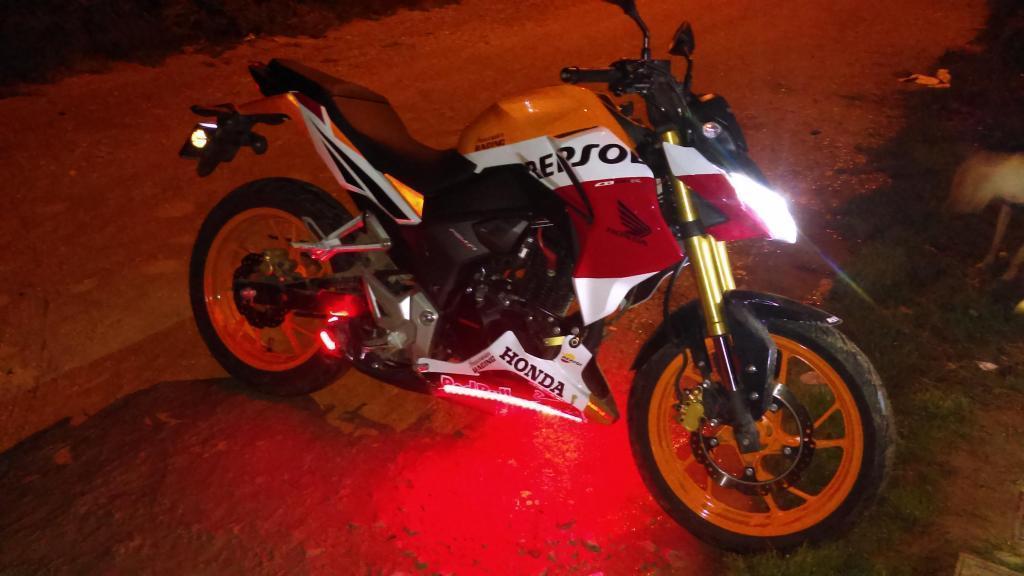 Moto cb190 r repsol año 2017 1600 km