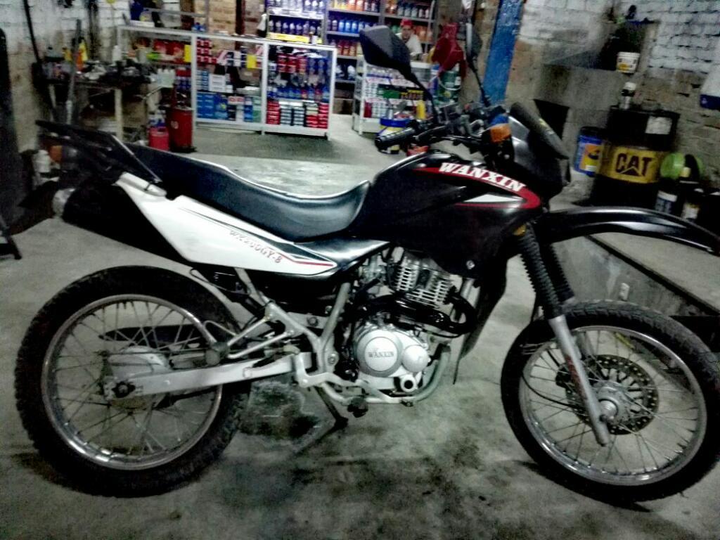 Vendo Moto por Motivo de Viaje