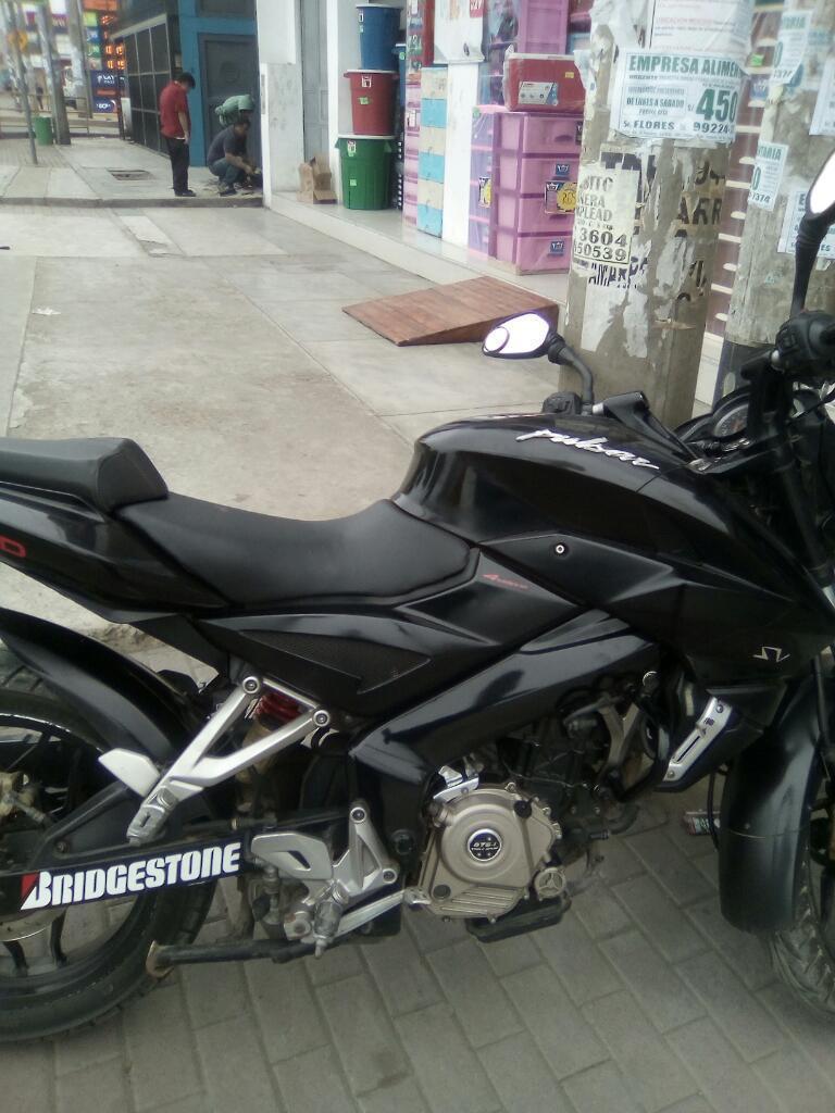 Se Vende Un Pulsar Ns 200 en Buen Stado