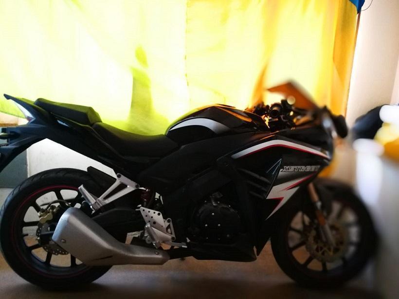 SE VENDE MOTO WX200 GP SV