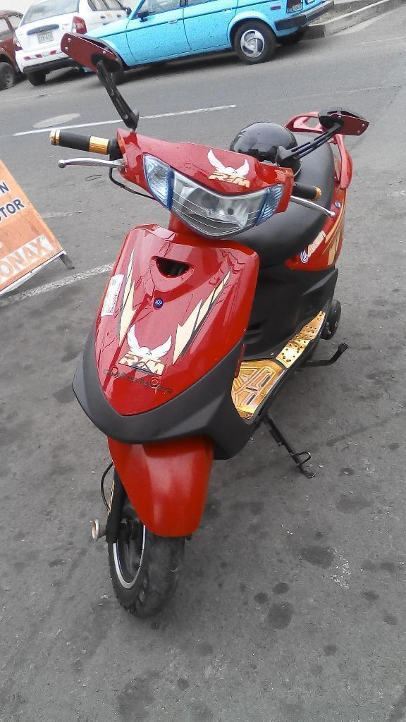 Vendo Moto Scooter