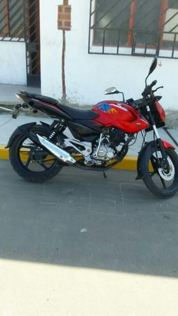 Moto Pulsar 135