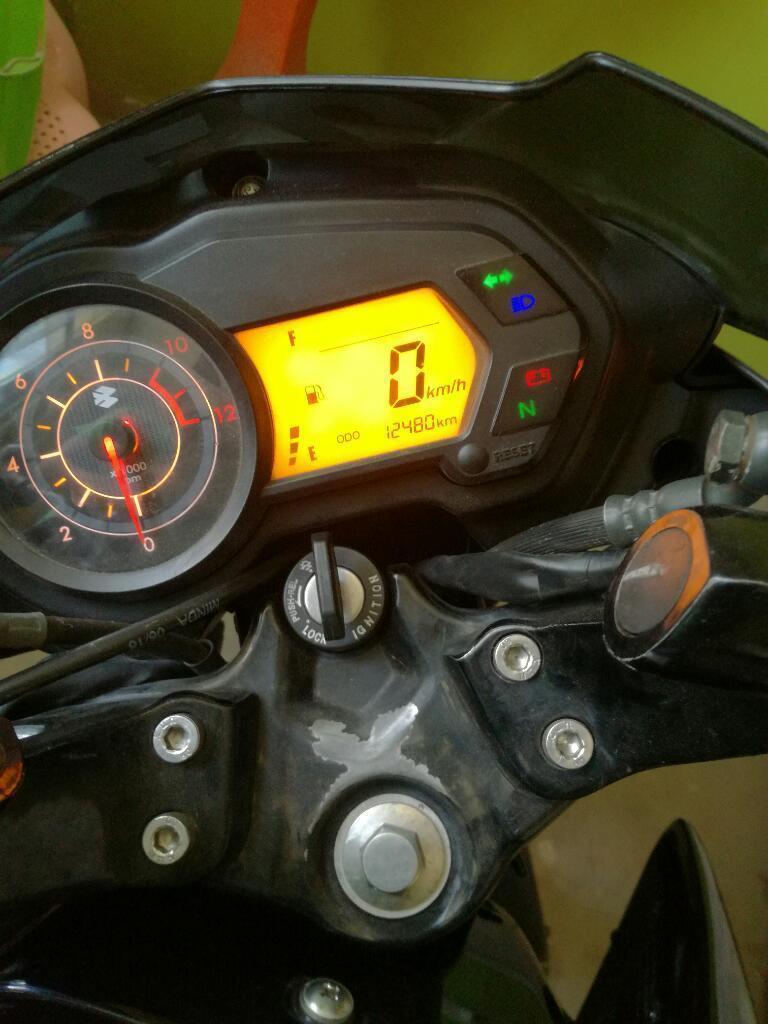 Vendo Moto Pulsar 135