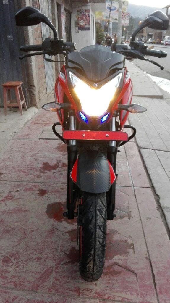 Vendo Moto Pulsar 200ns Decal