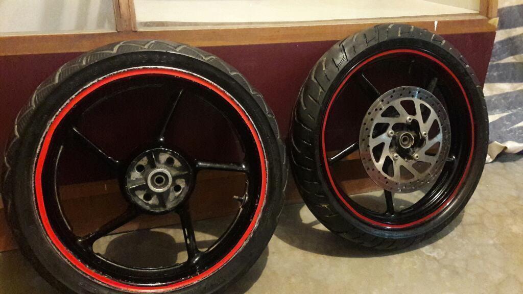 Vendo Aros 17 de La Fz Yamaha