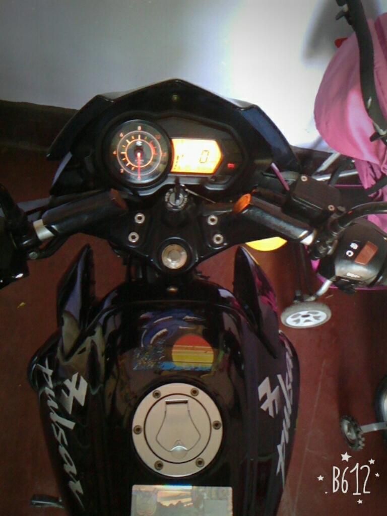 Vendo Pulsar Ls 135 Semi Nueva a 4100