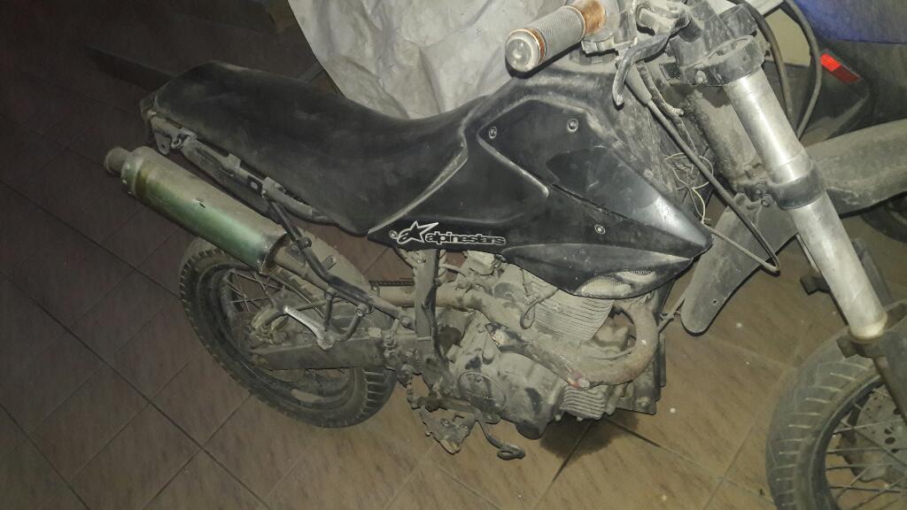 Vendo Moto Mavila Motor 200 Suspencion