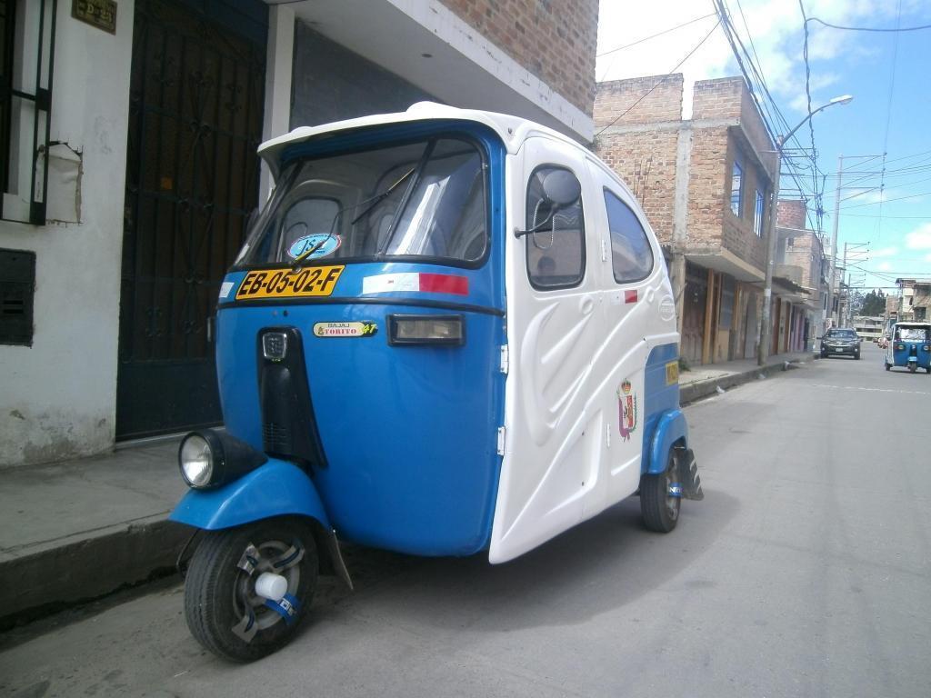 SE VENDE MOTO TORITO BAJAJ