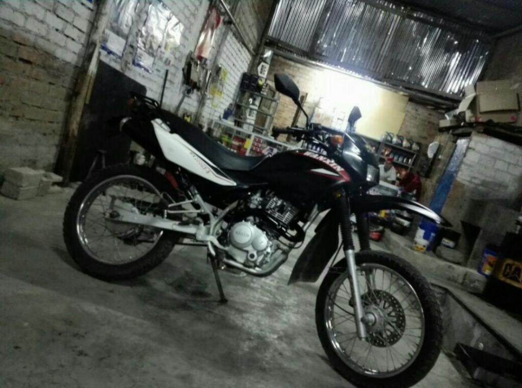 Vendo Moto por Motivo de Viaje