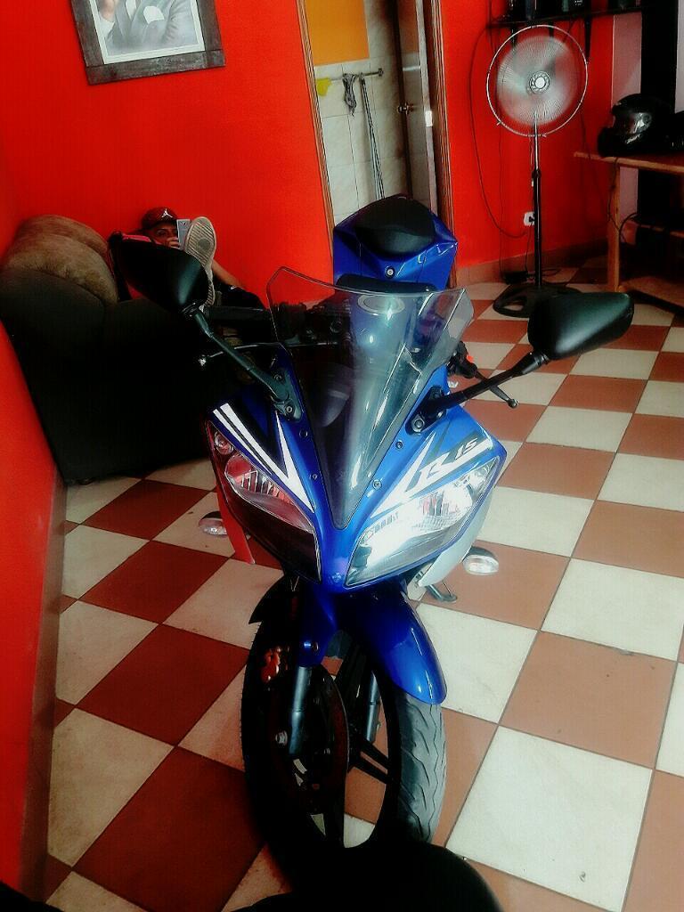 Moto R15 Yamaja