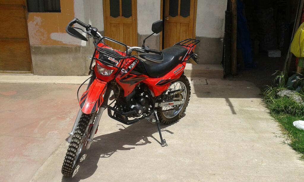 Vendo Moto Sumo 200 Año 2015