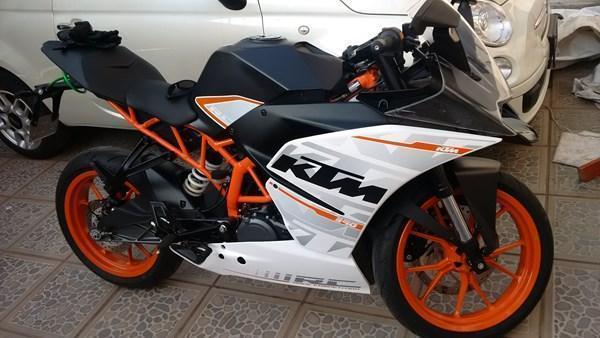 vendo ktm 390 , no r3 no ninja, cbr, duke