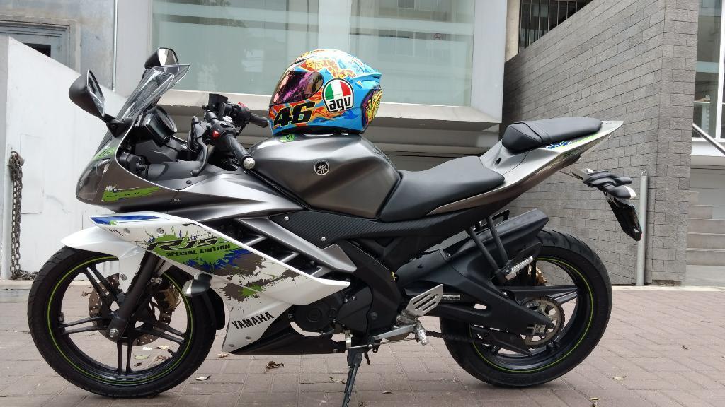 Yamaha R15 2016 con Soat Solo 4900 Kms