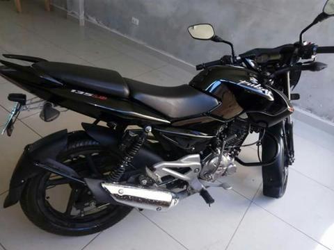 Vendo Moto Pulsar 135