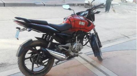 PULSAR 135LS Semi Nuevo 936707541