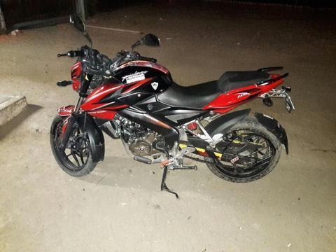 Pulsar Ns 200