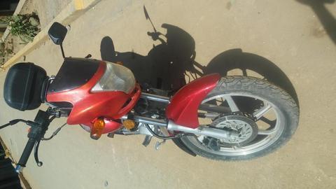 vendo moto honda