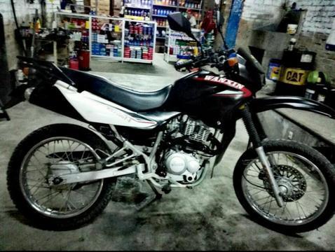 Vendo Moto por Motivo de Viaje