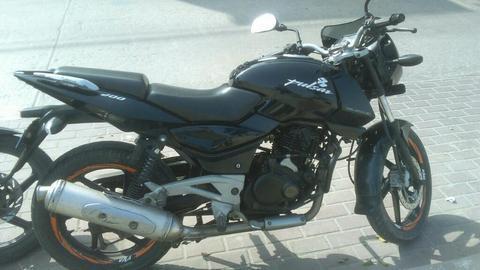 Pulsar 200