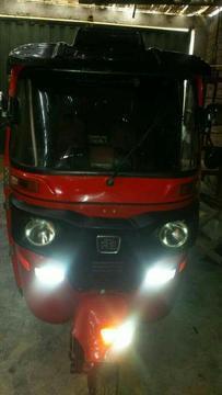 Se Vende Moto Bajaj a Tratar