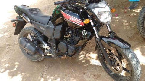 SE VENDE FZ 16 DEL 2015 2016 EN BUEN ESTADO