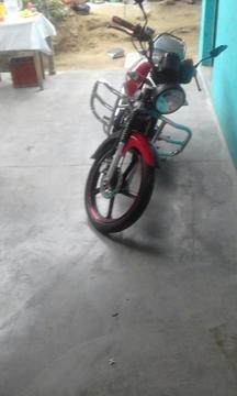 Vendo Moto