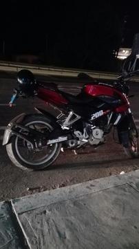 Moto Pulsar Ns 200