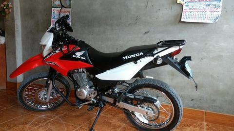 Vendo Moto Xr 150 L Semi Nueva