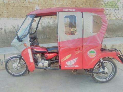 Vendo Moto Taxi Honda Japonesa