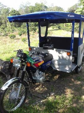 Venfo Mototaxi Honda en Perfecto Estado