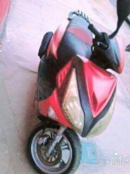 Vendo Una Moto en Buen Estado Llamar