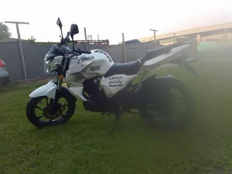 Moto Yamaha Rato 2013