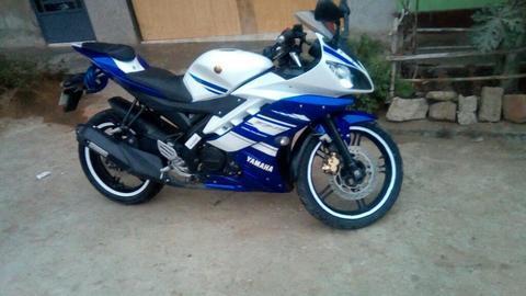 Yamaha R15