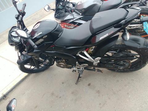 Moto Pulsar Ns200