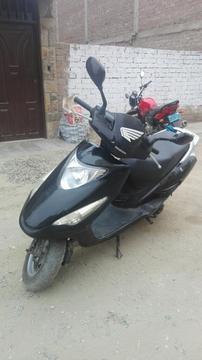 Moto Honda Elite 125