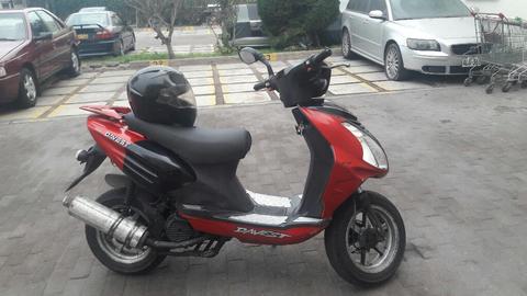 Vendo Mi Moto Scooter Davest 150 Soat