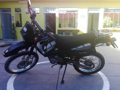 Moto Topryder Todo Terreno a 2100 Soles